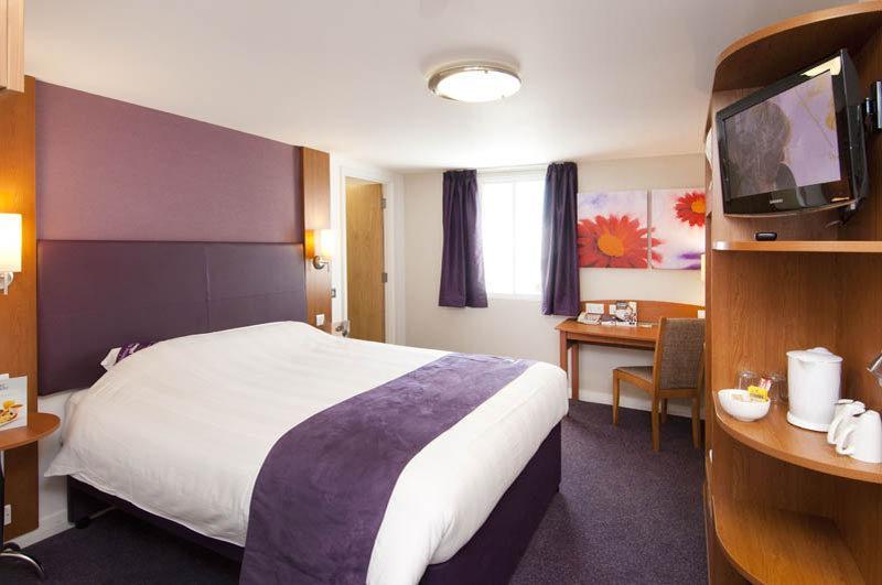 Premier Inn Ashby De La Zouch Екстериор снимка