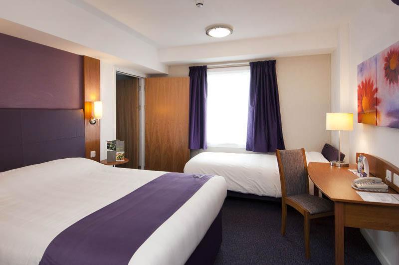 Premier Inn Ashby De La Zouch Екстериор снимка